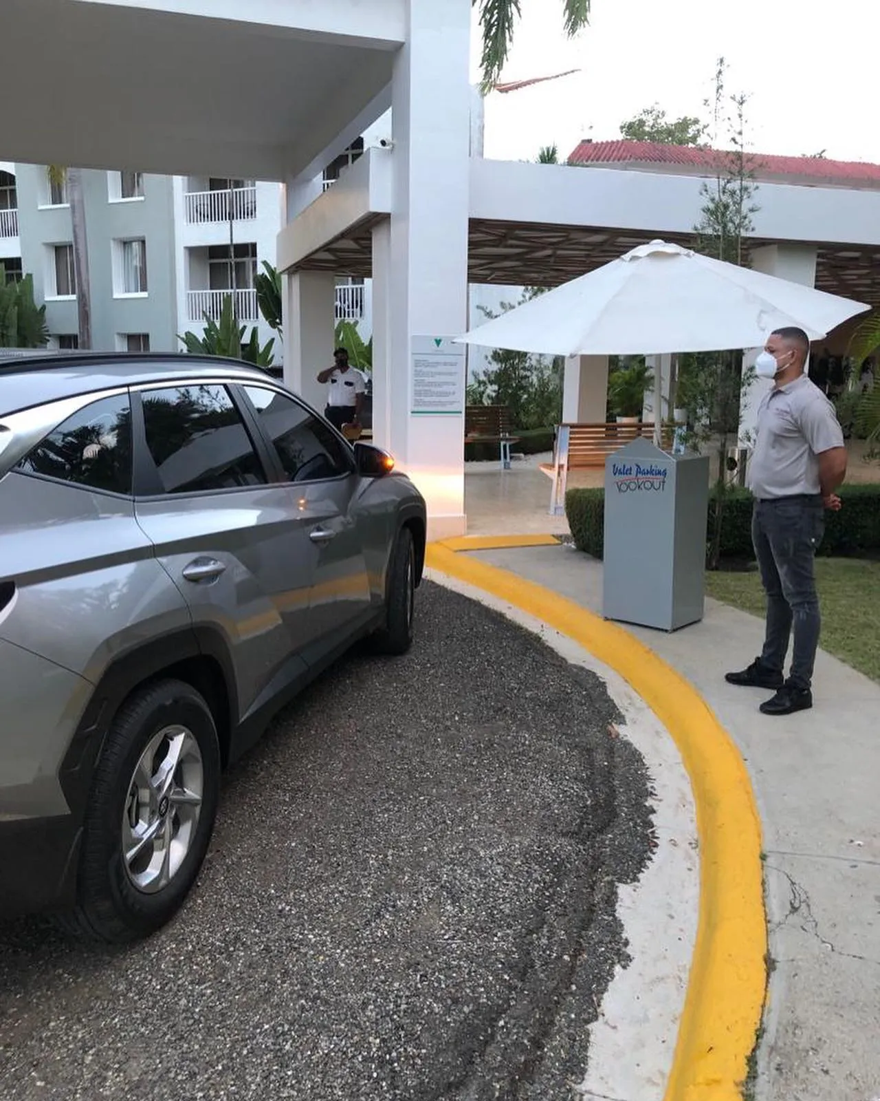 Muestra de trabajo de Valet Parking Lookout RD - Imagen 3